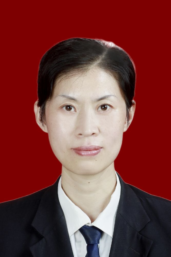 伊彩丽头像