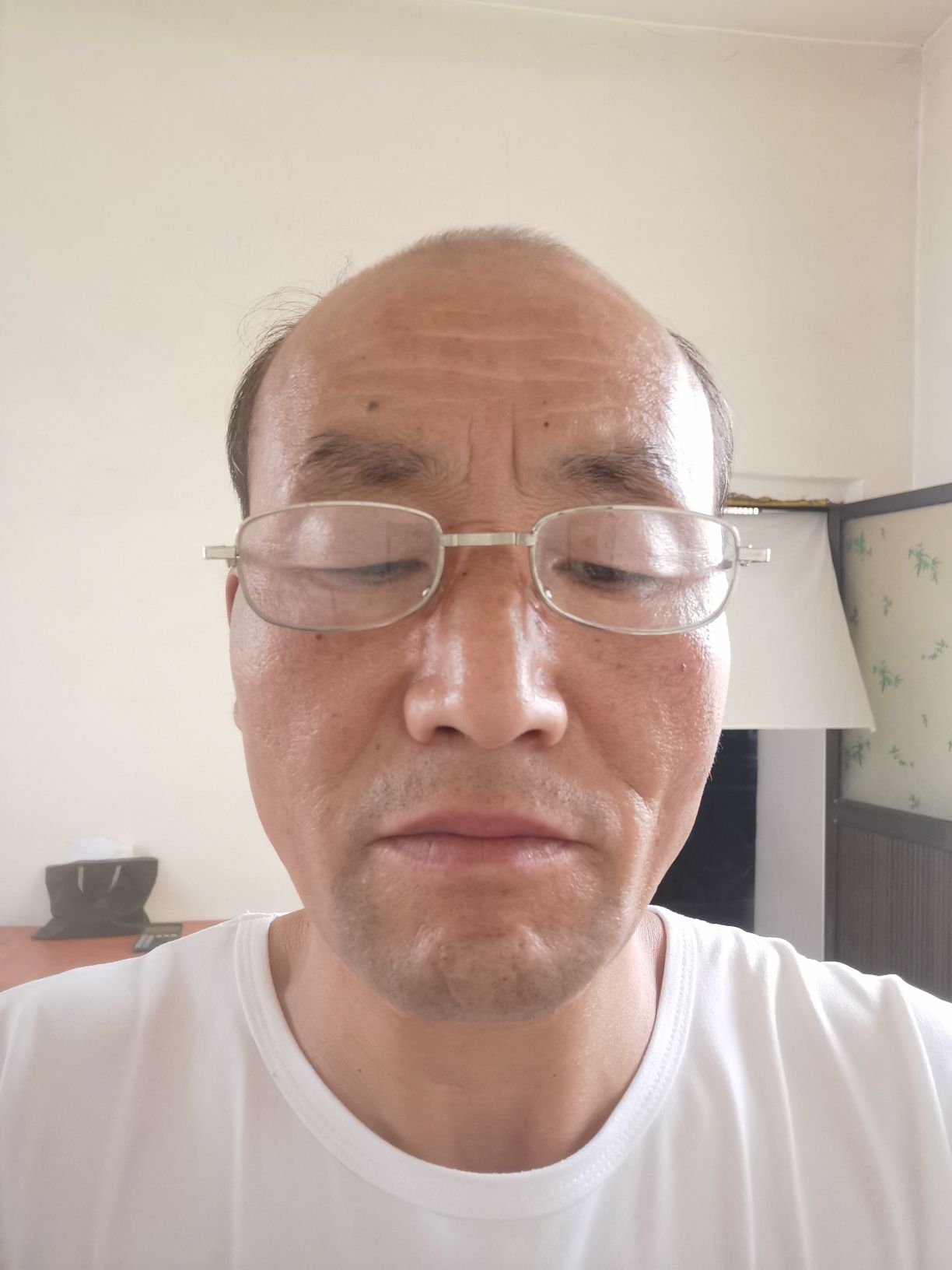 曹银平头像