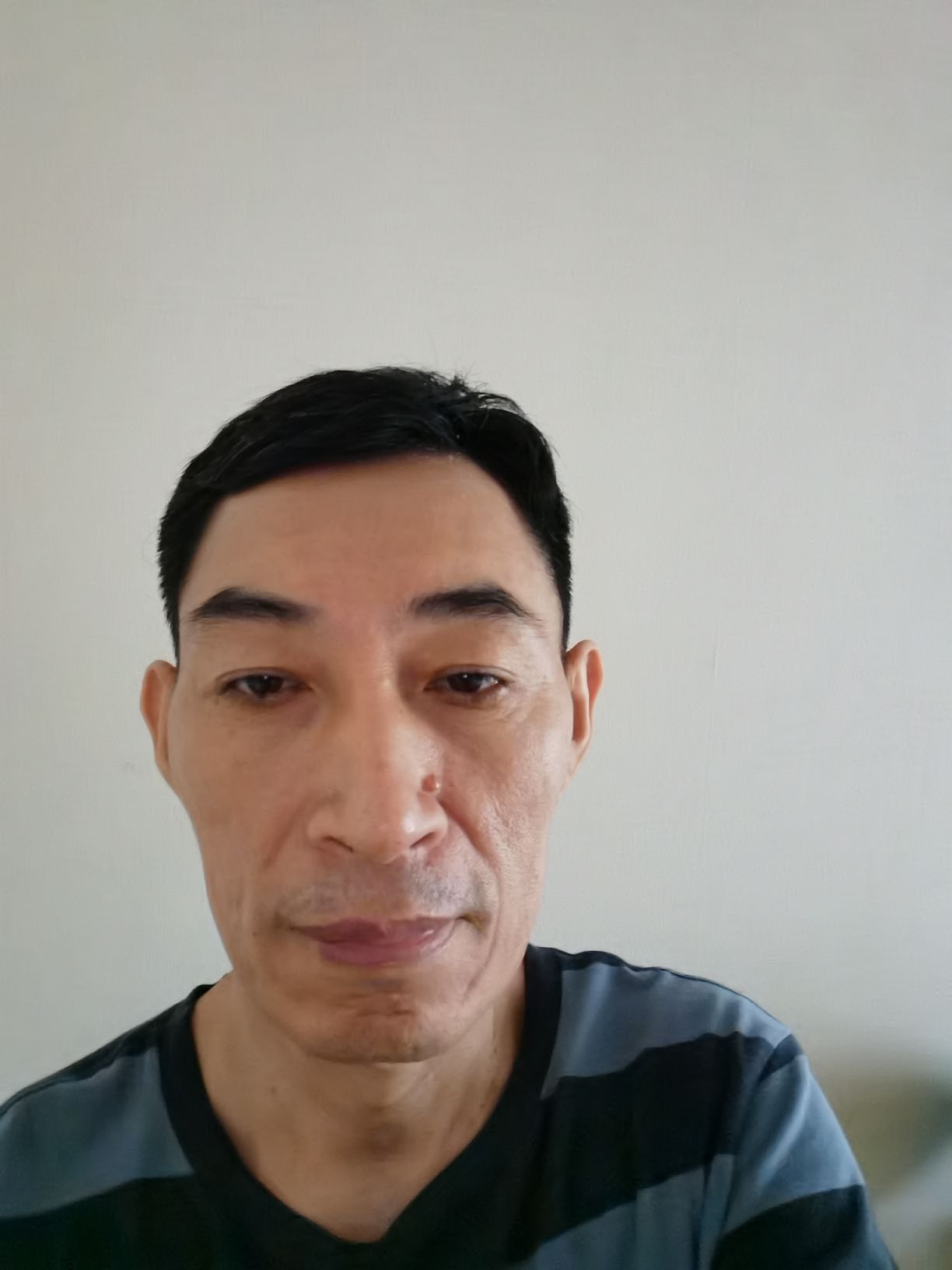 魏南头像