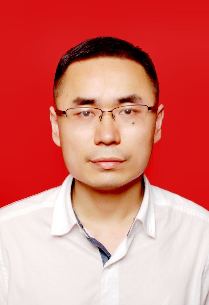 李鸿雁头像