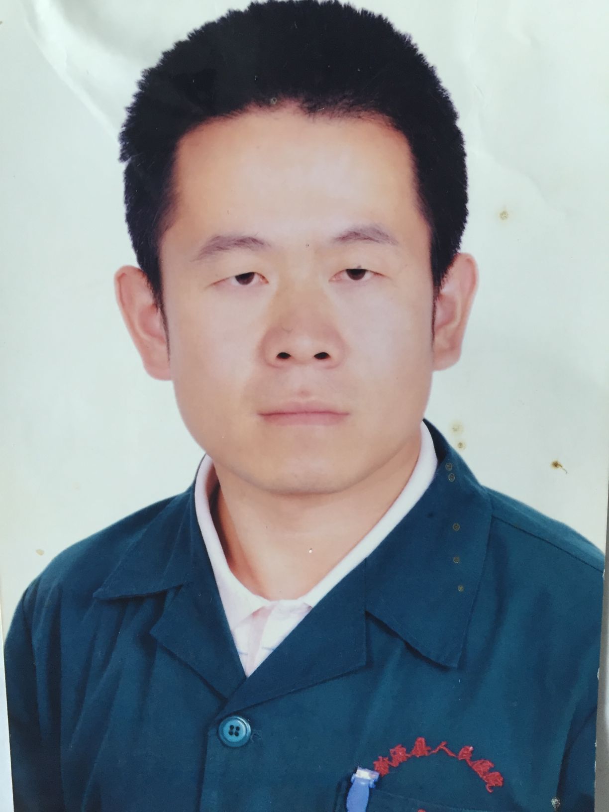 张永国头像