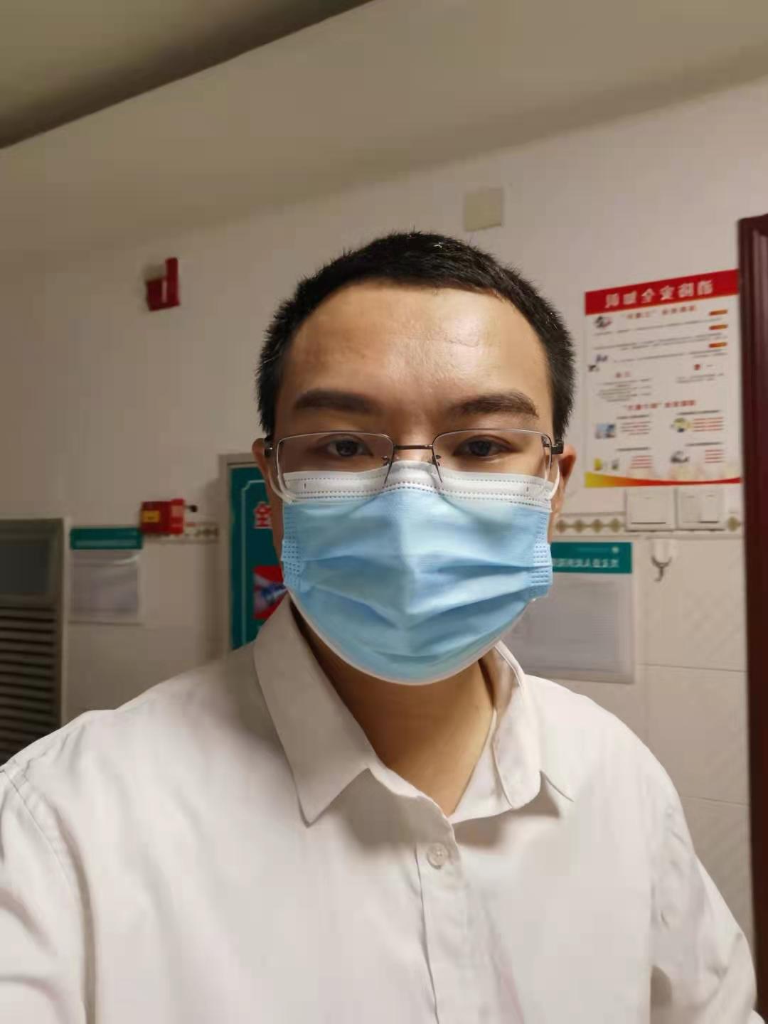 杨帆头像
