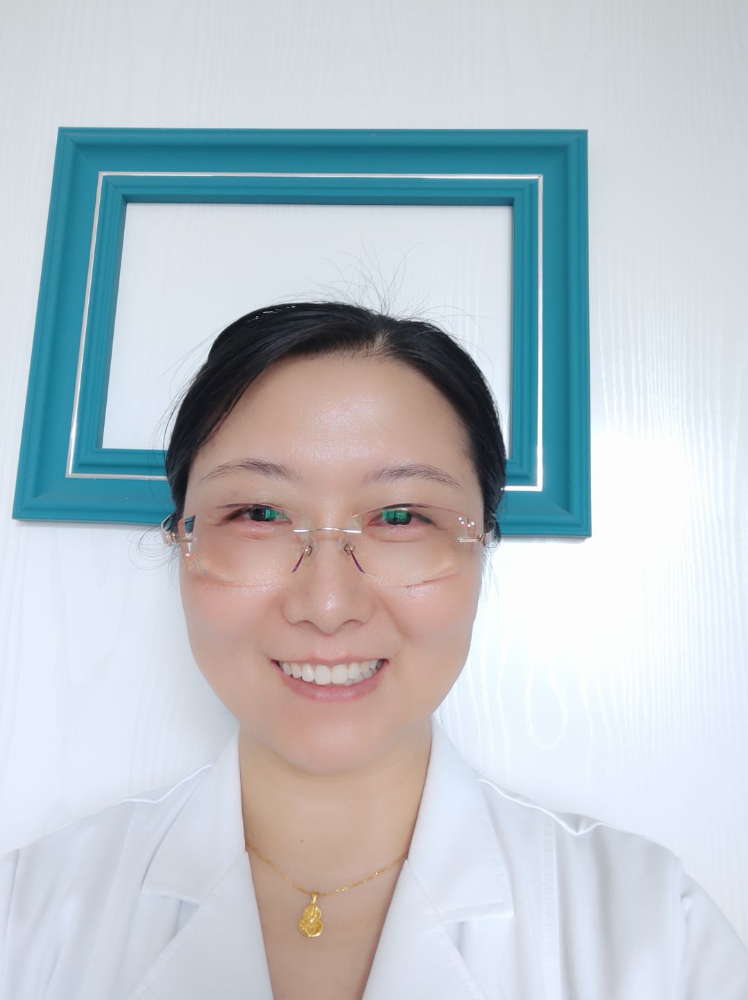 赵学珍头像