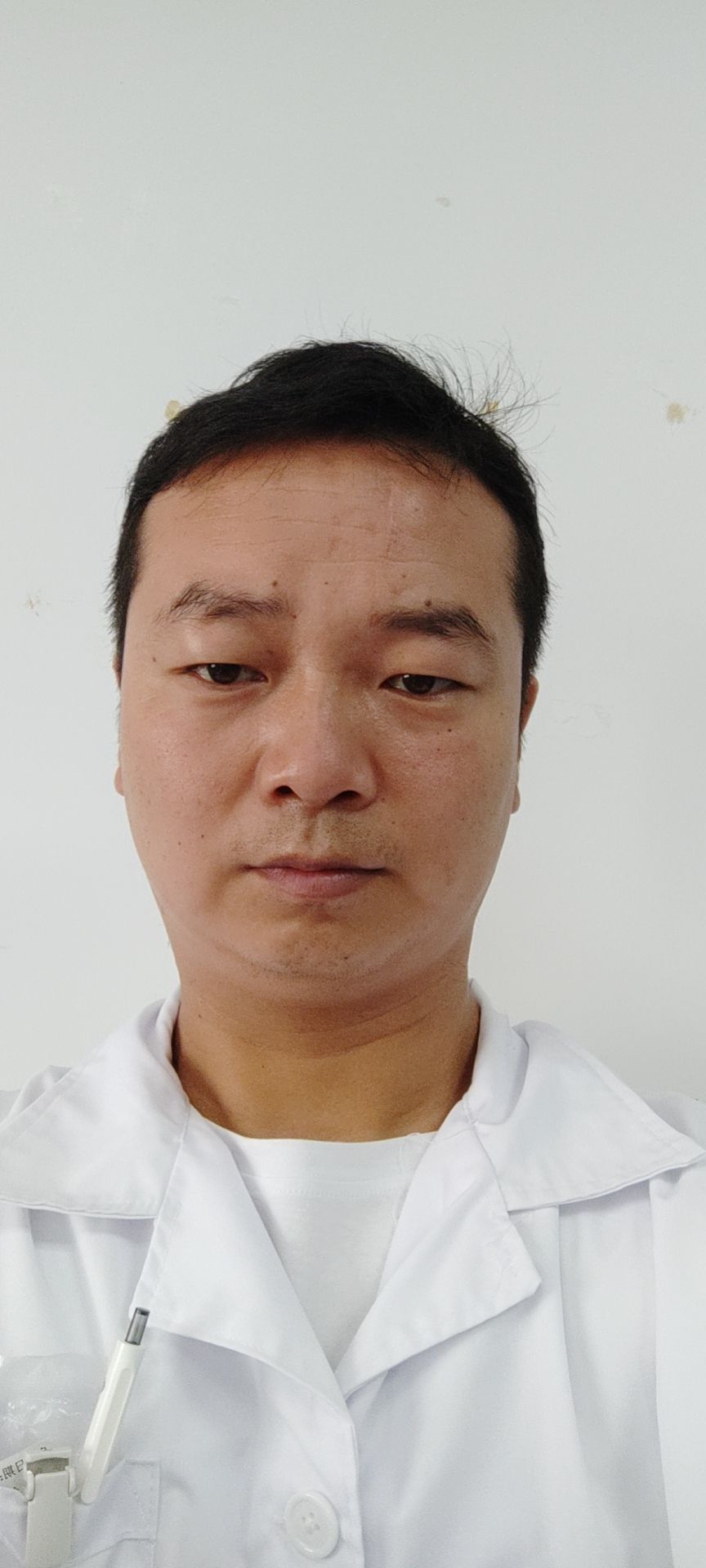 刘磊头像