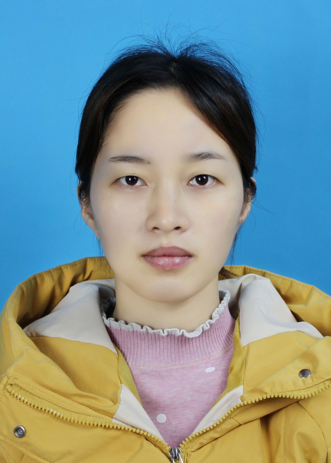 伍龙凤头像