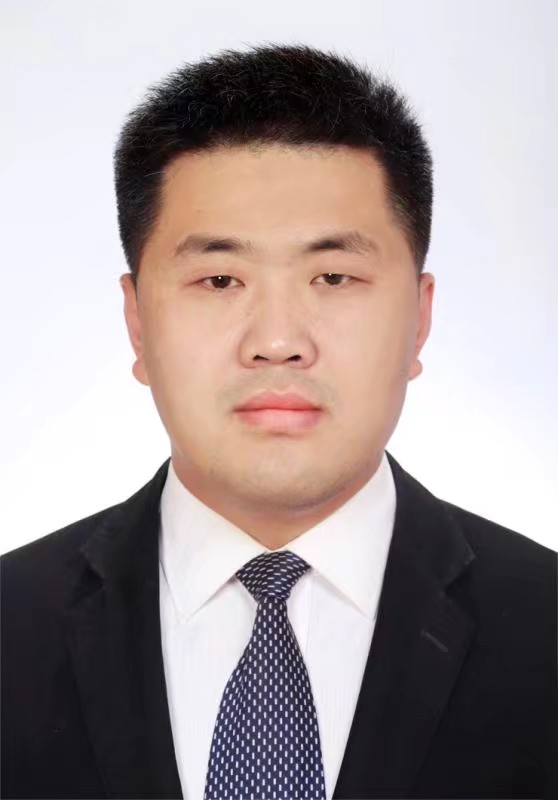 袁成奎头像
