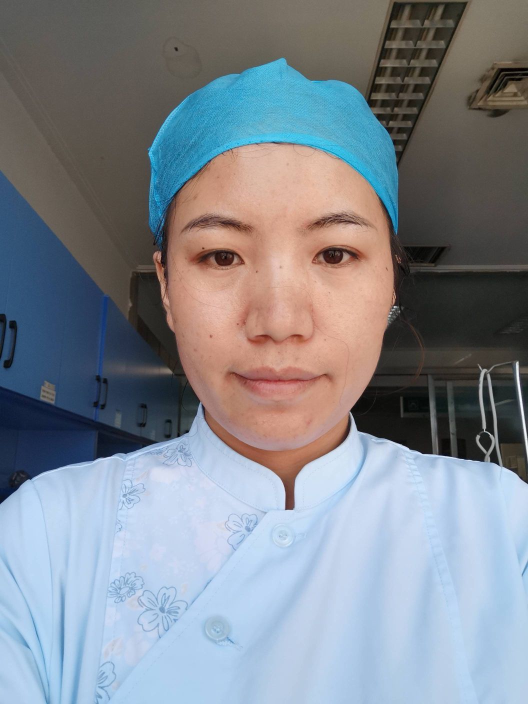 杨微微头像