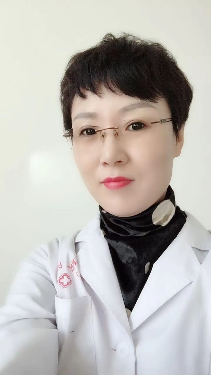 田华头像