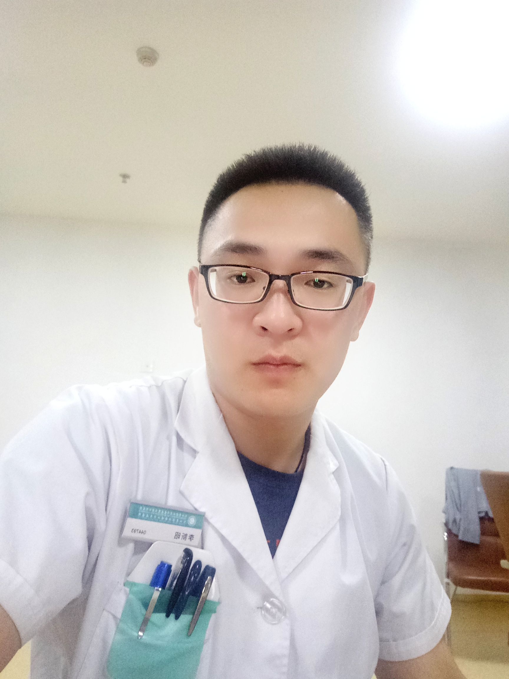 李新昭头像