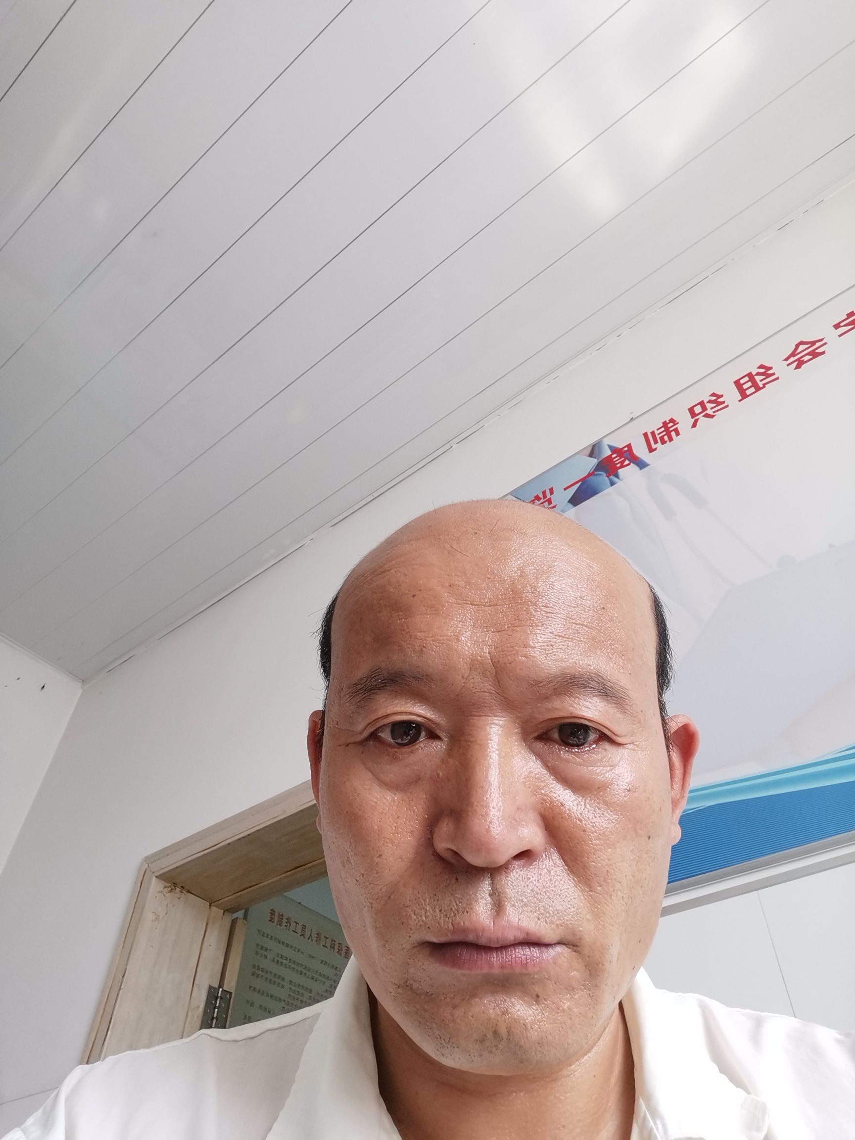 朱恒国头像