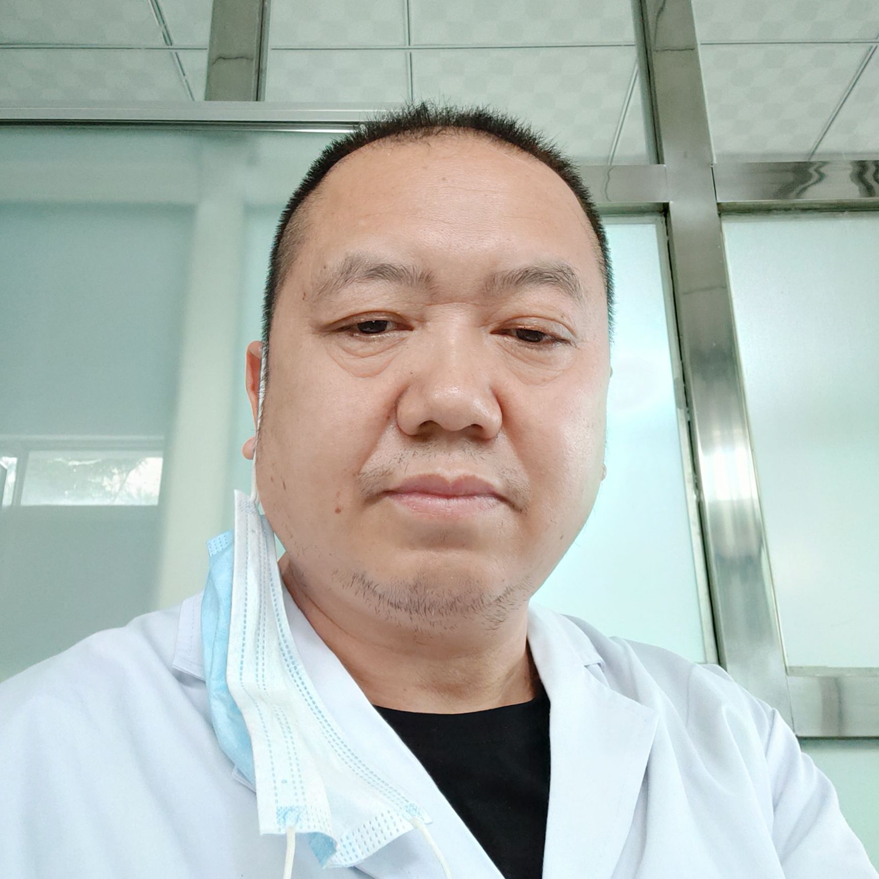 陈爱民头像