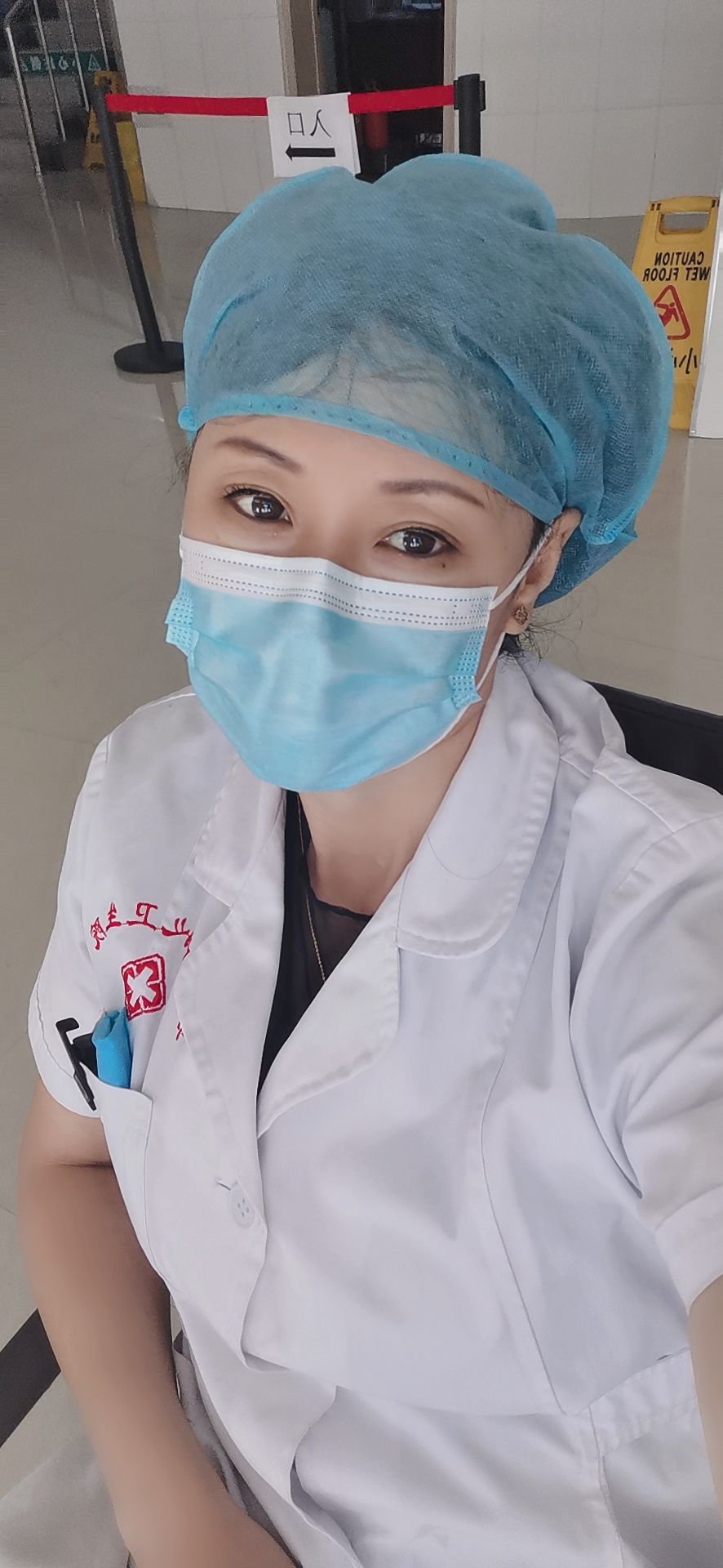 李晓红头像