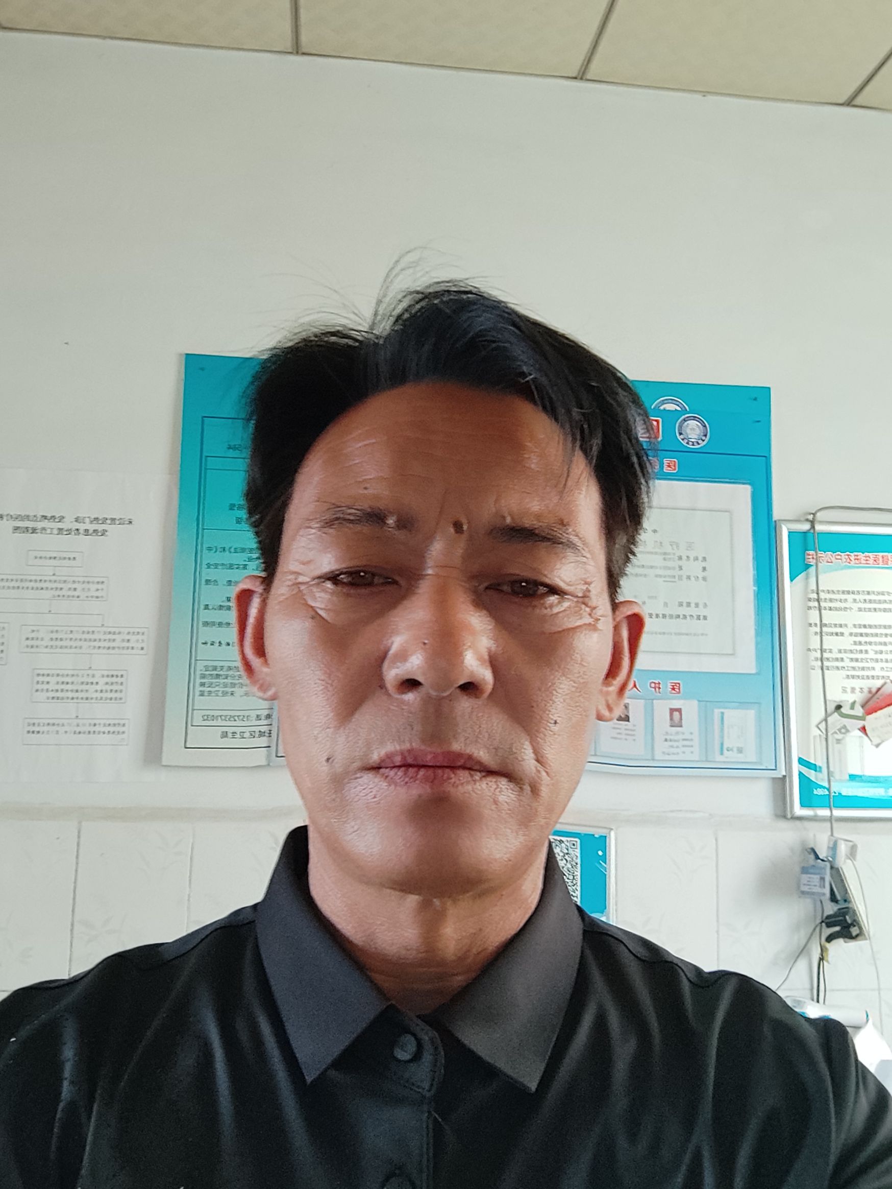 刘士法头像