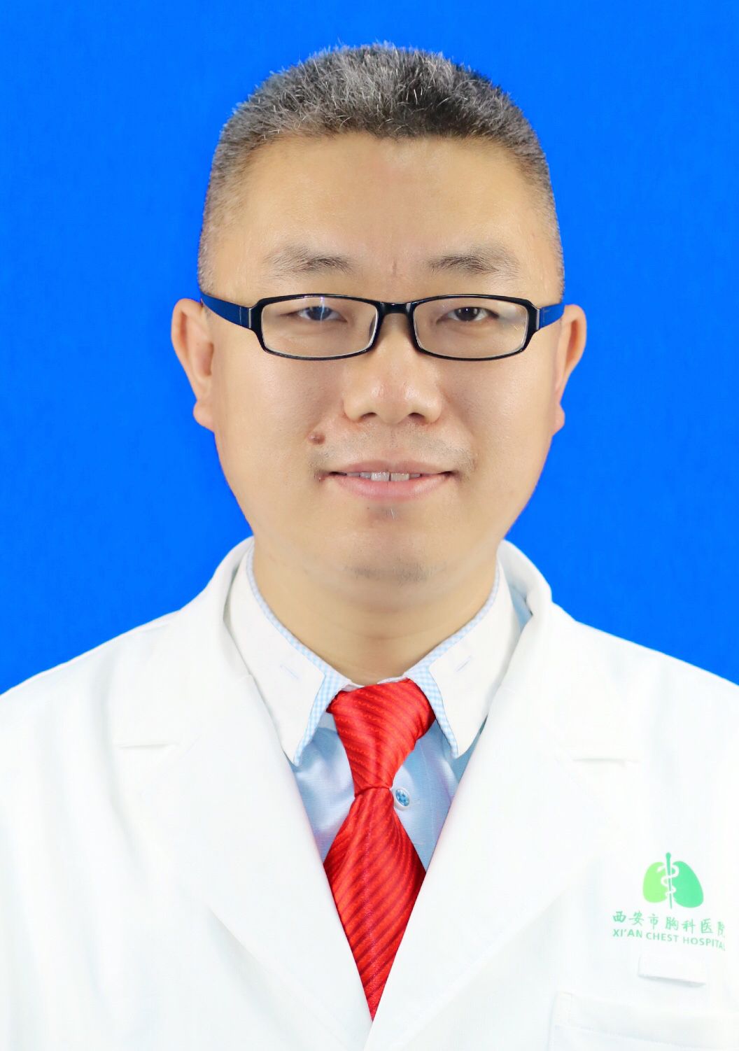 李卫星头像
