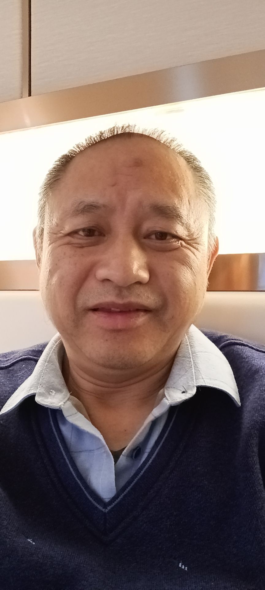 张英才头像