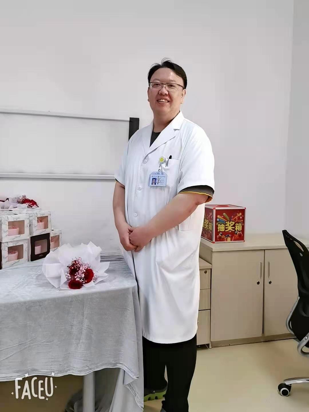李璞头像