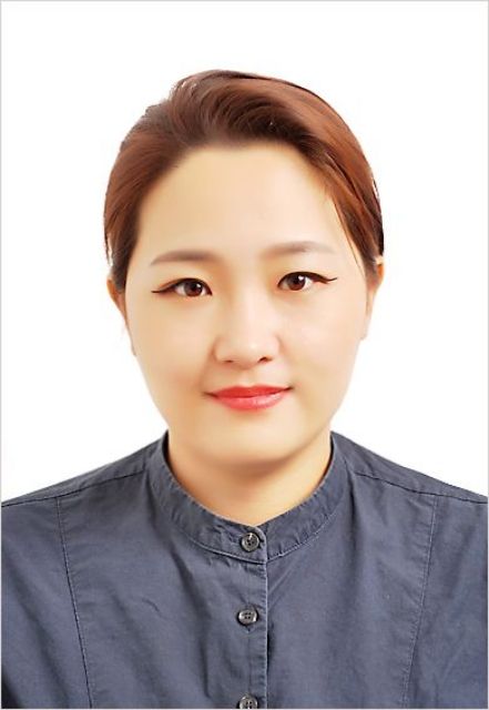 曹阳头像