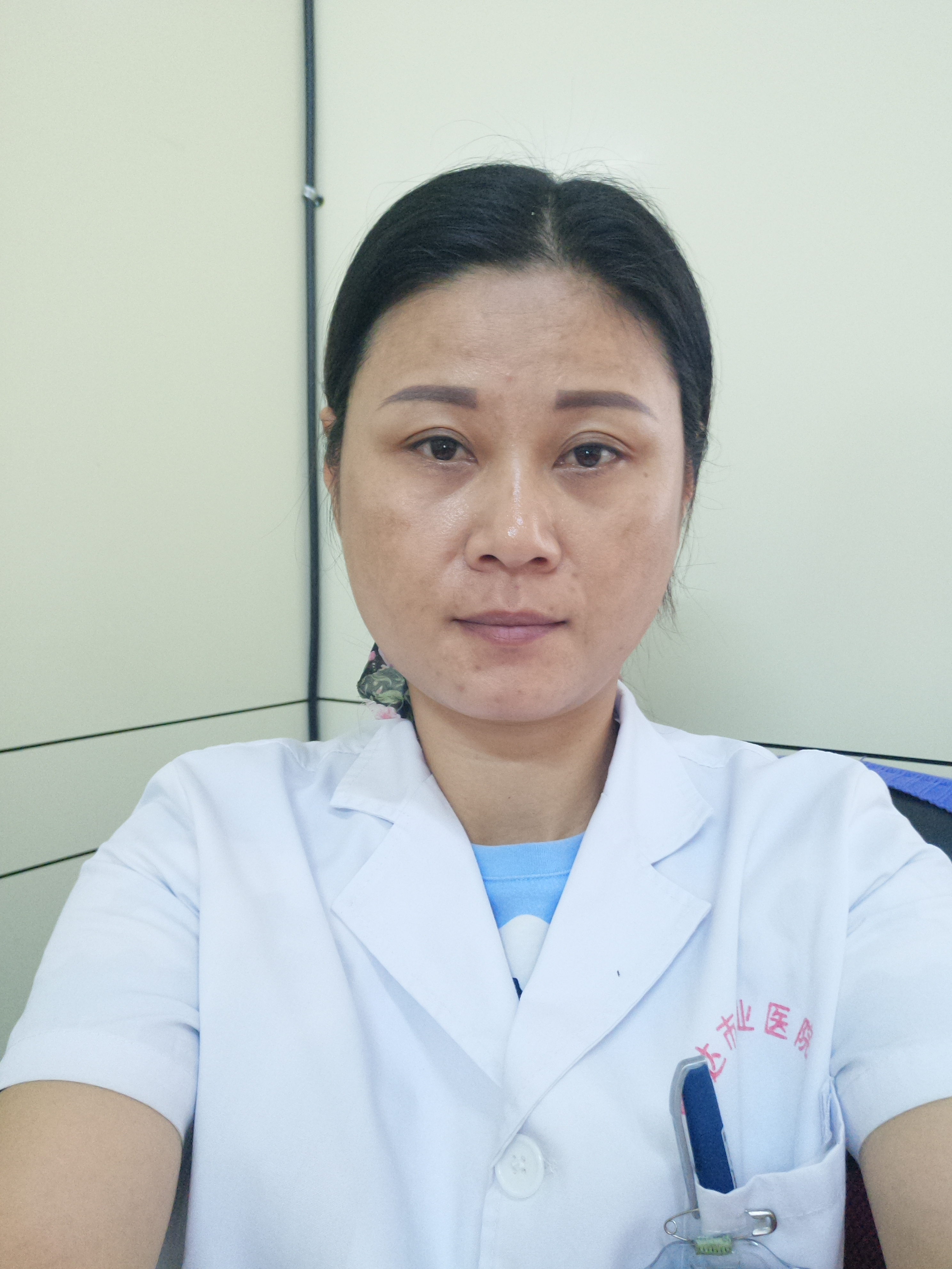 赵洪霞头像