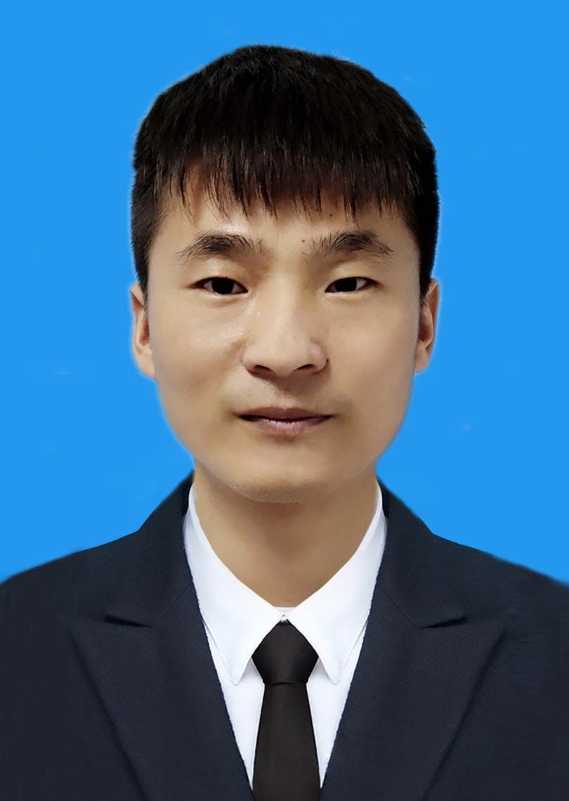 伊传增头像
