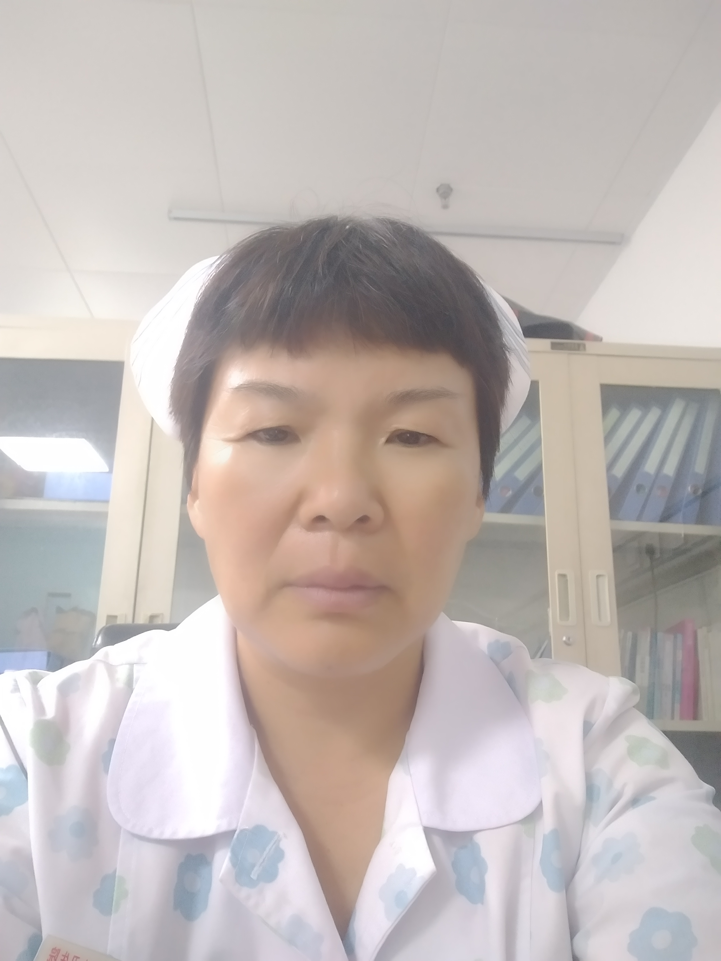 周梅英头像
