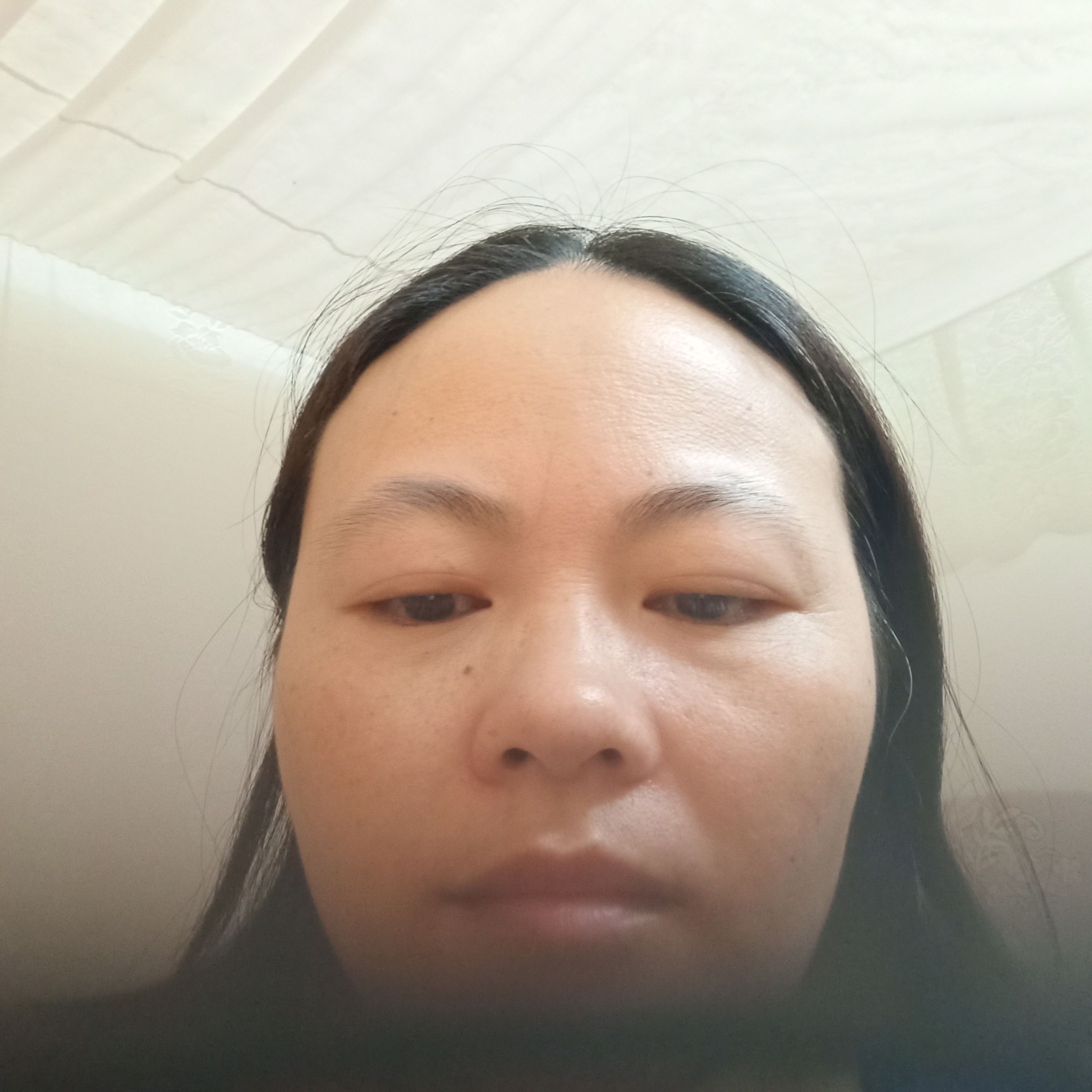 卢馨萍头像
