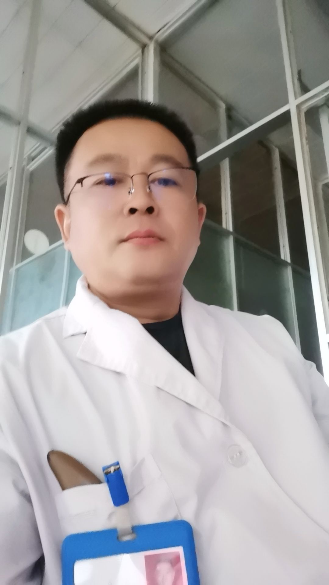 冯明师头像
