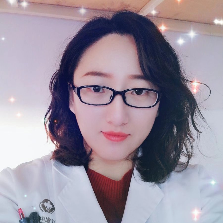 李灼头像