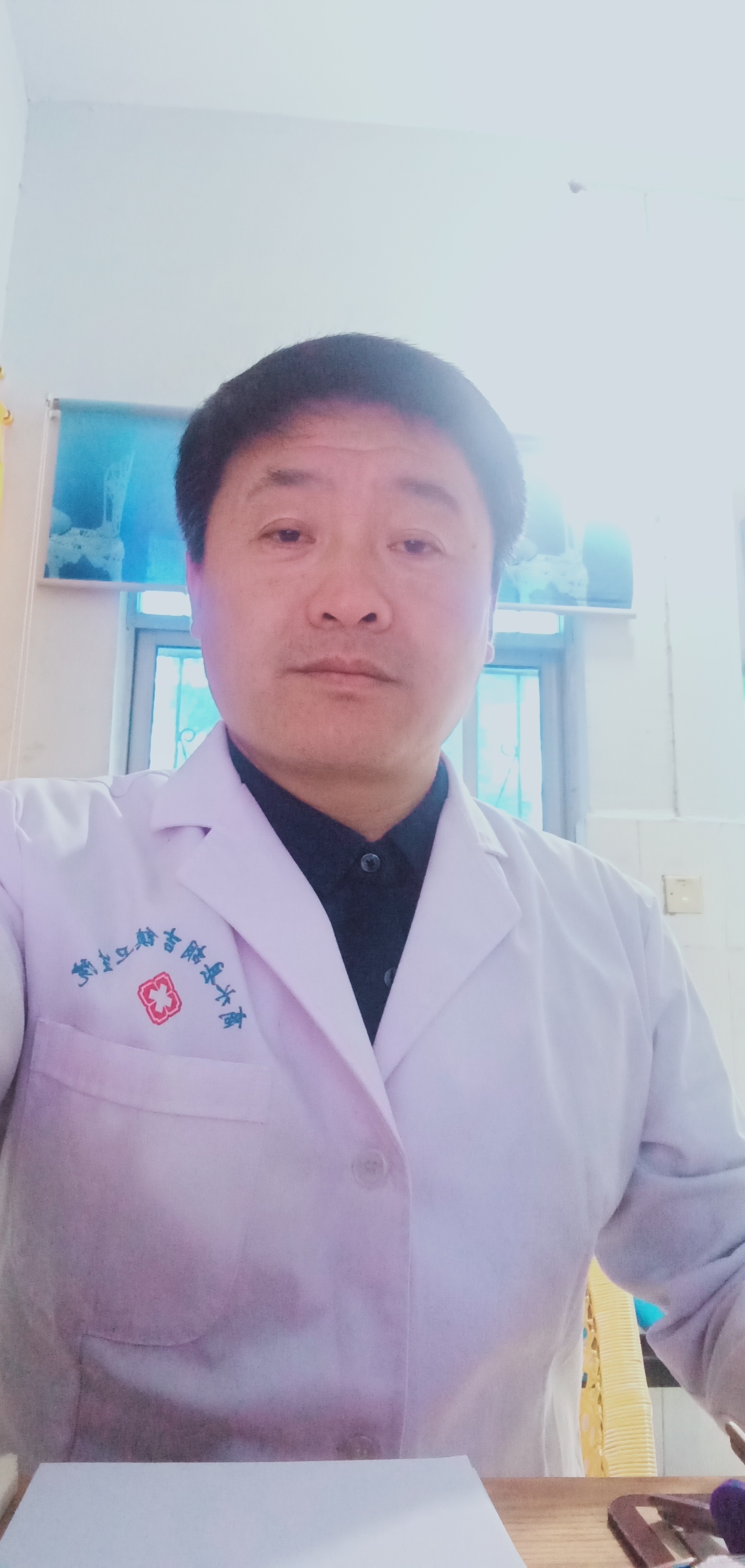 蒋冬华头像