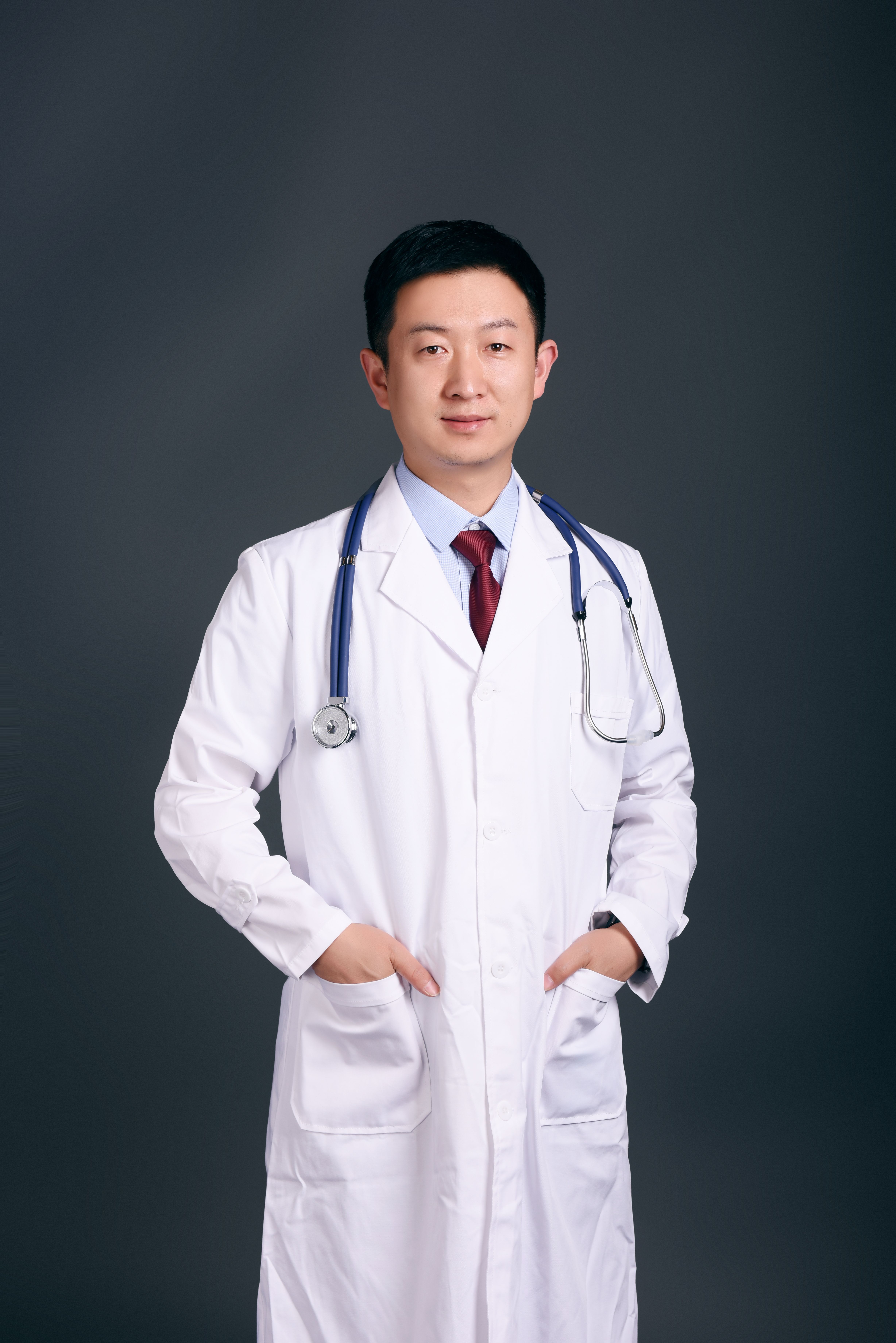 董河明头像