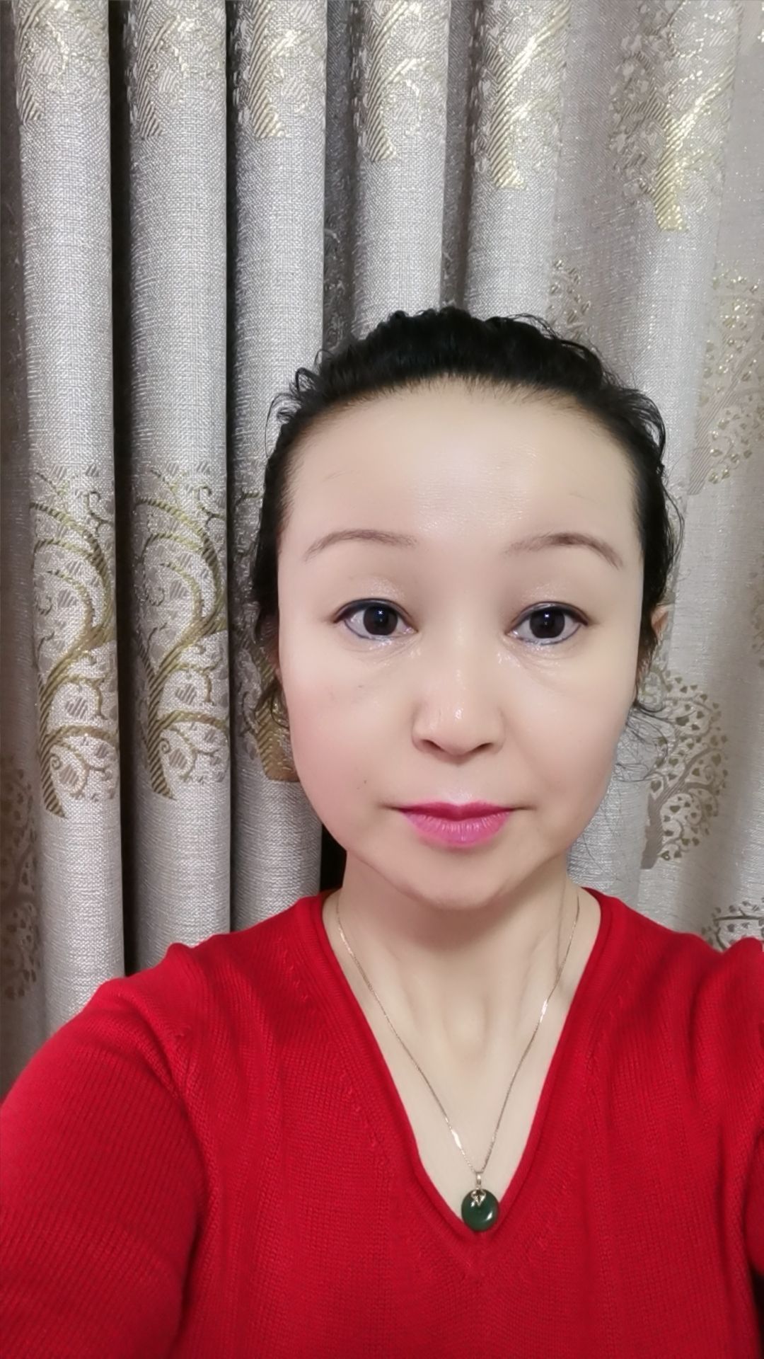 耿丽芳头像