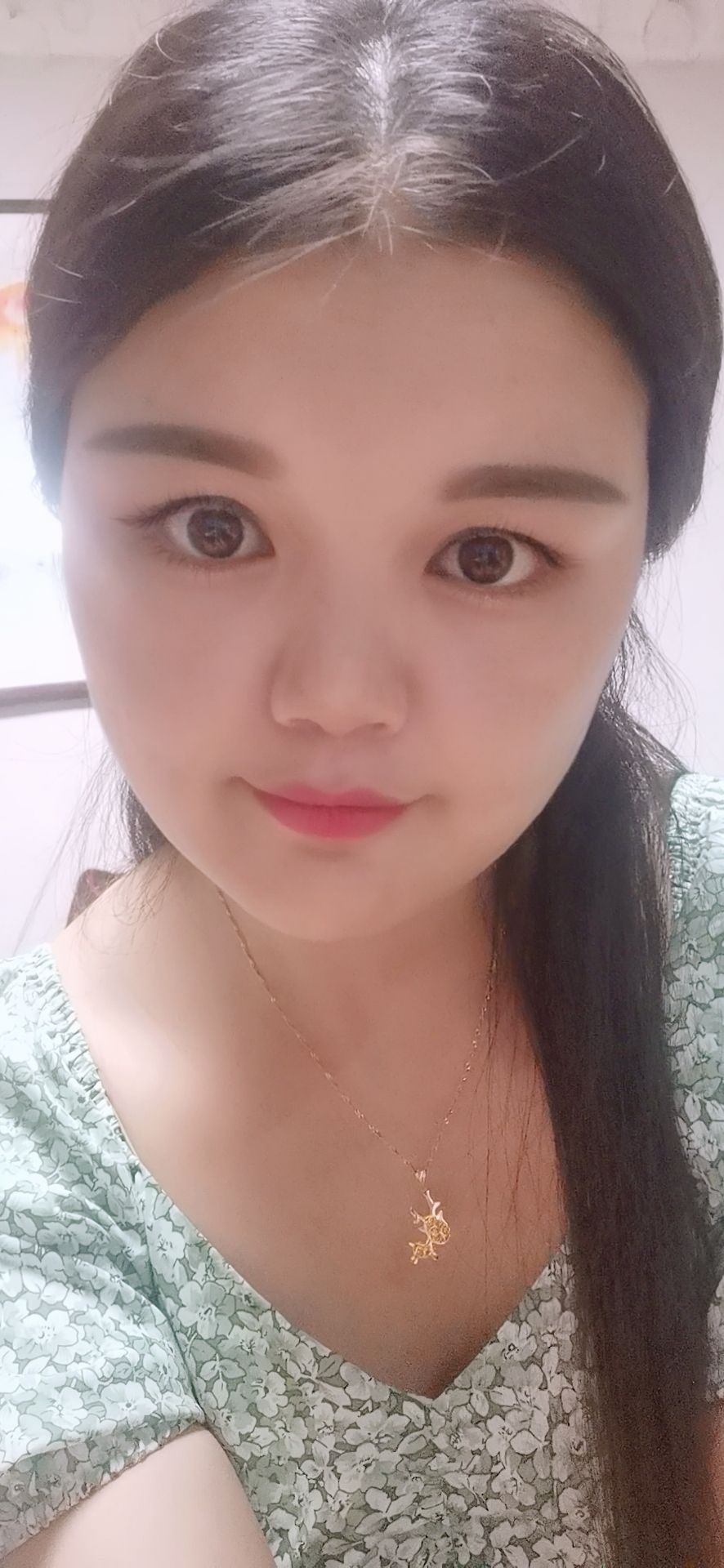 李伟伟头像