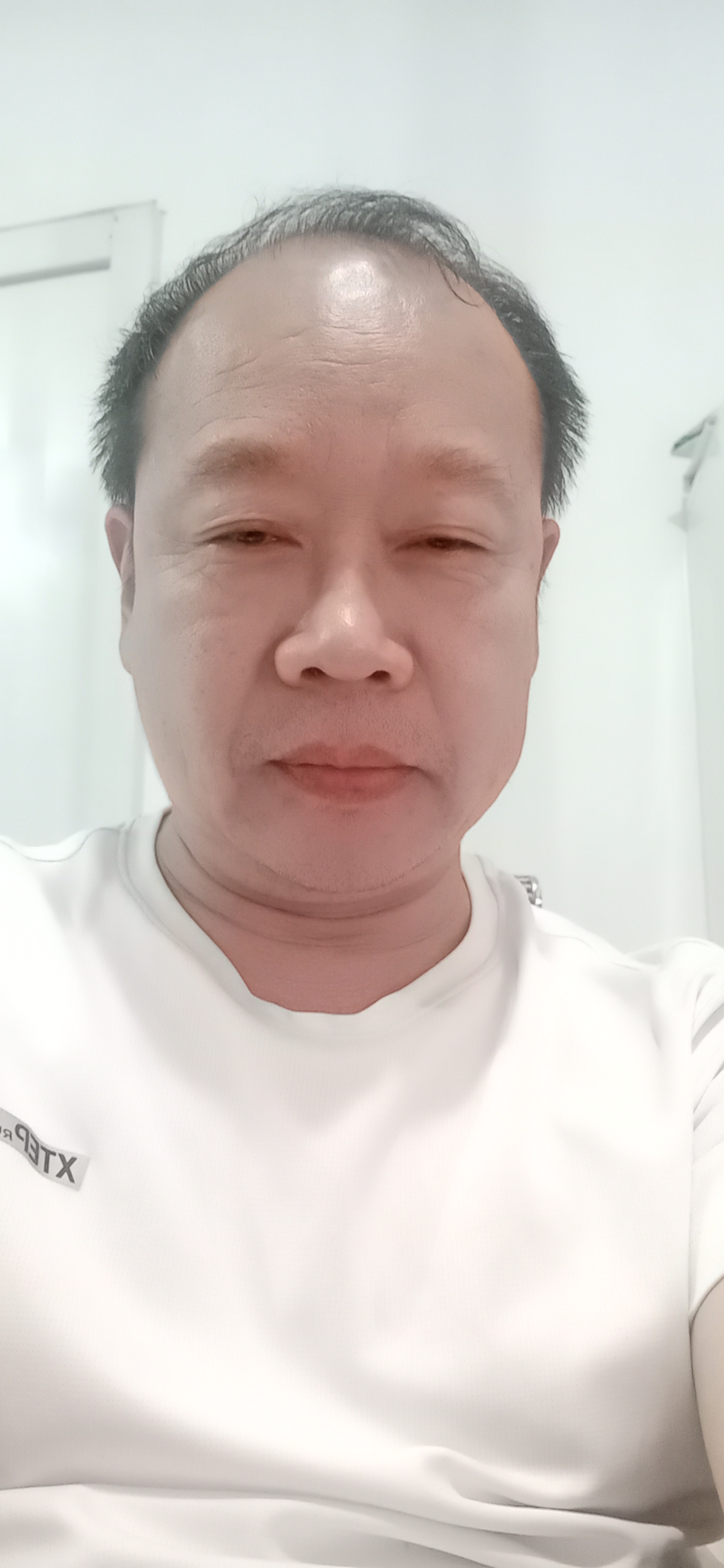 韩广军头像