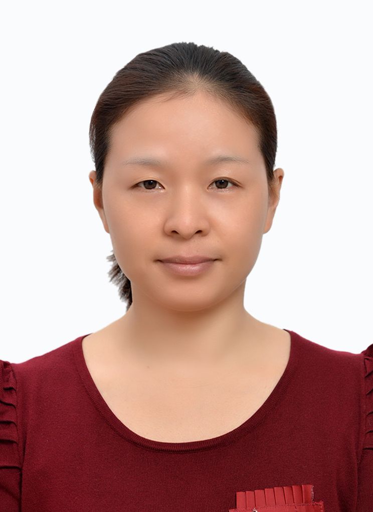 闫迎春头像