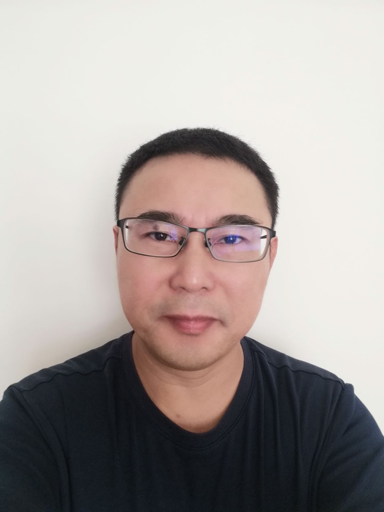 李毓安头像