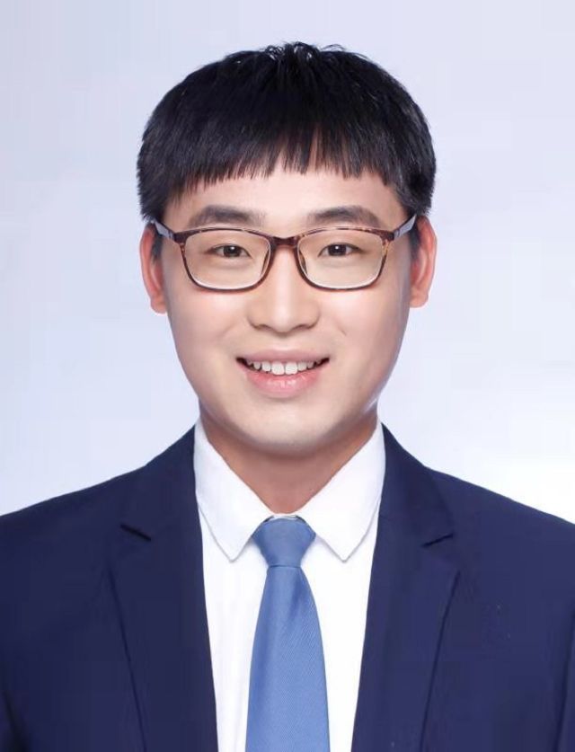 张鹏头像