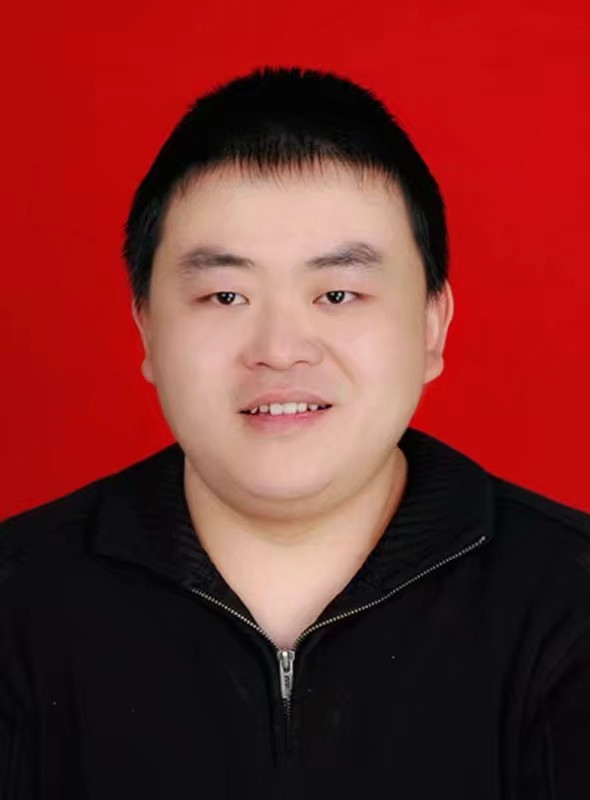 郭振华头像