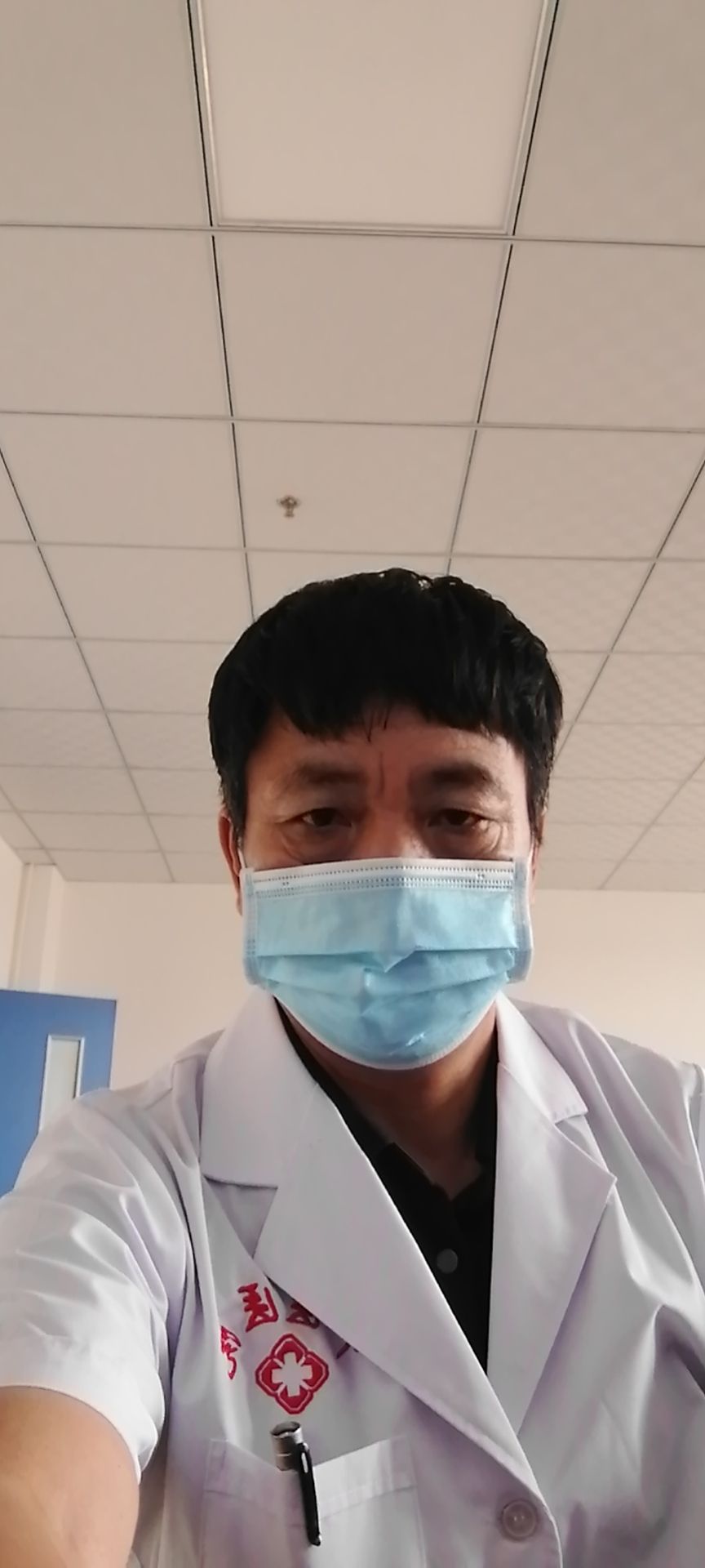 辛显春头像