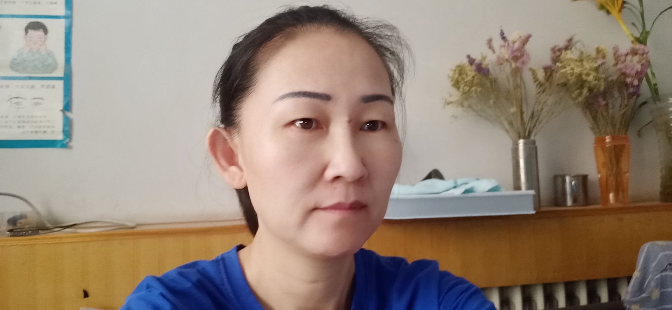 李红琴头像