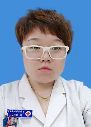 熊健头像
