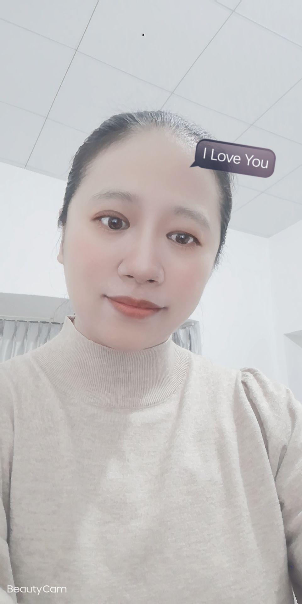 曾亚梅头像