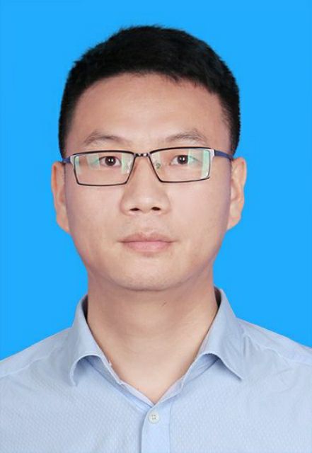 李元明头像