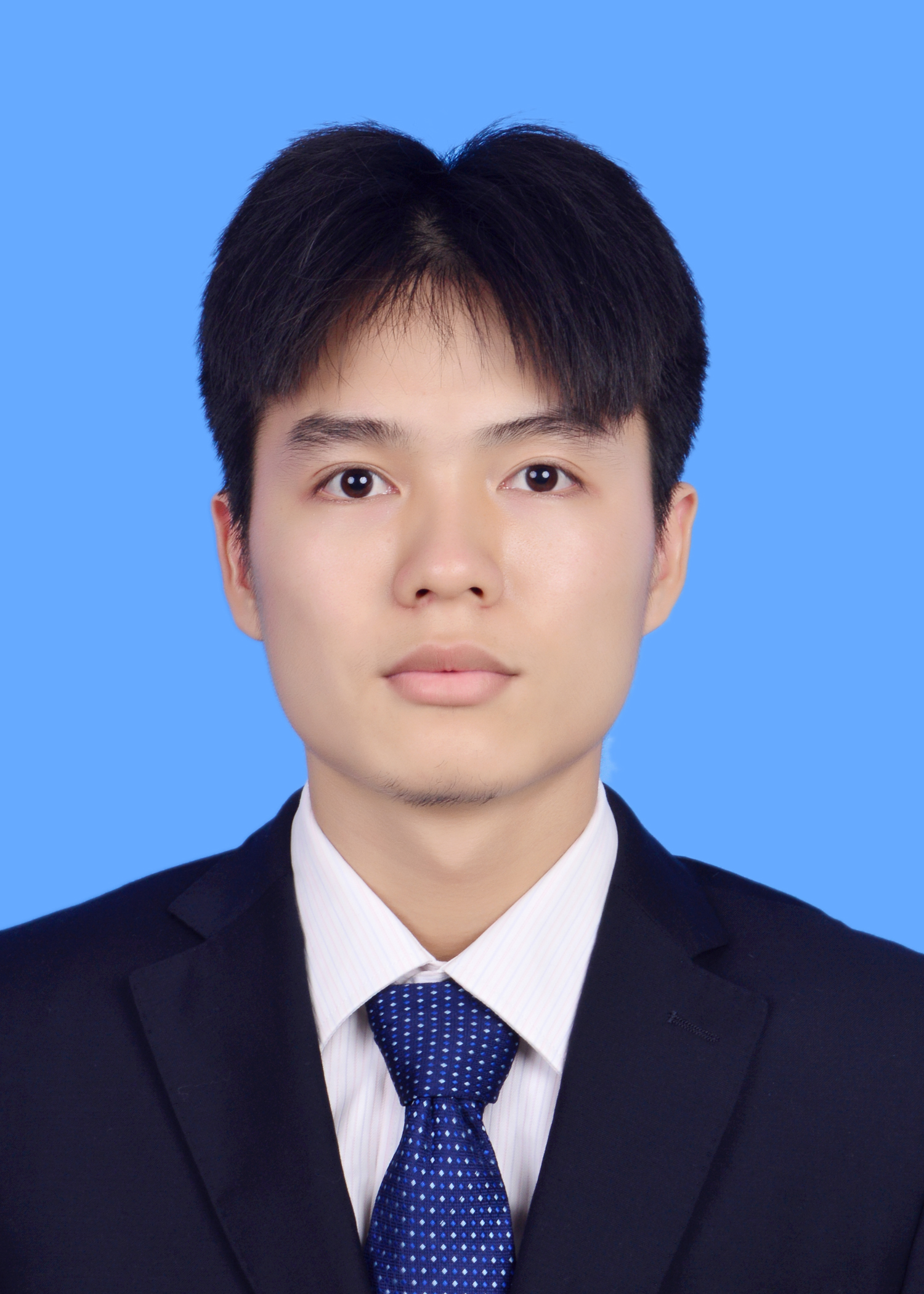姚凯铭头像