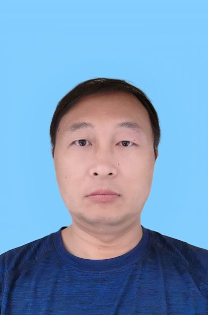 张正勇头像
