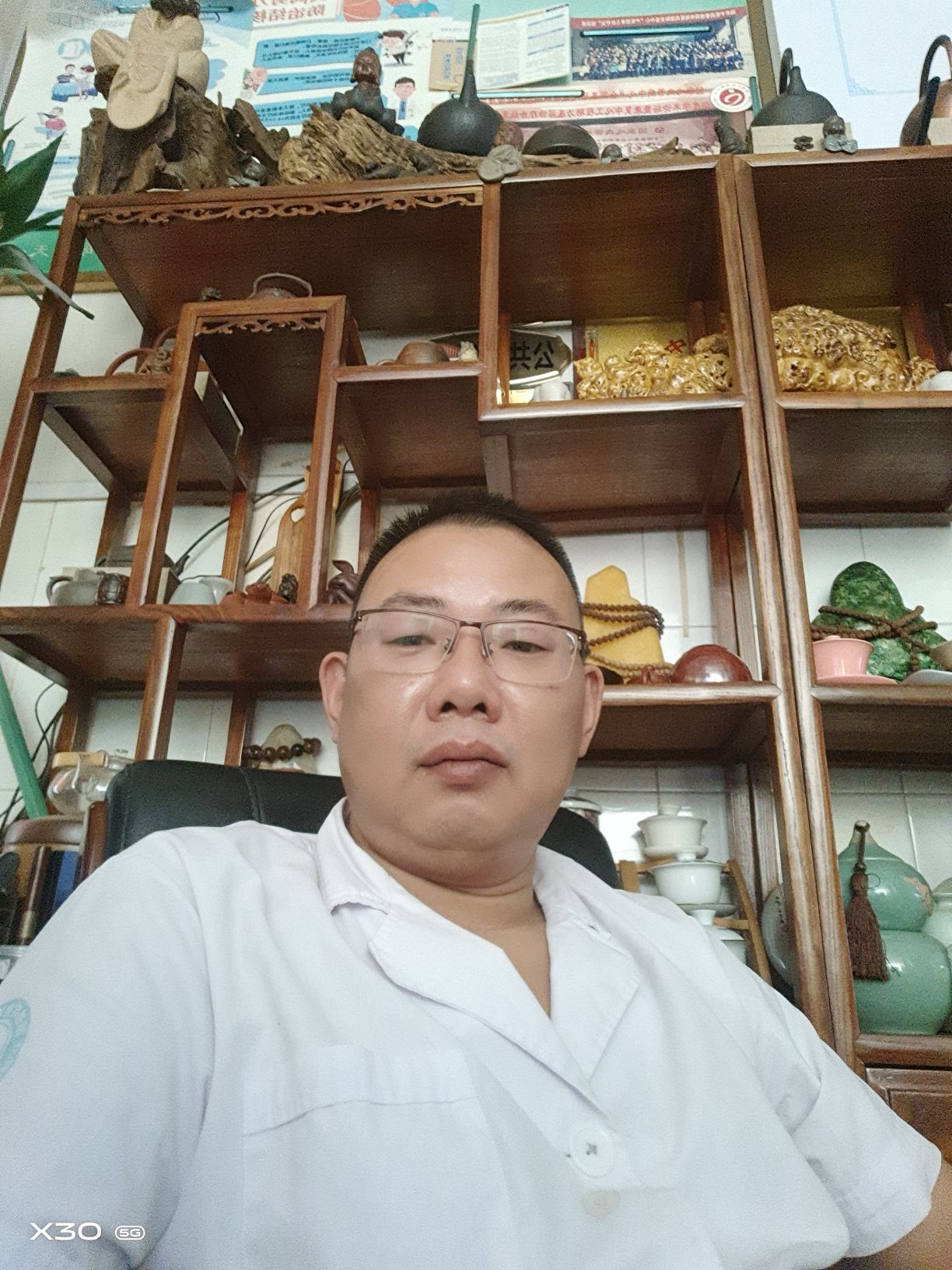 梁鹏程头像