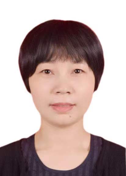黄幼丽头像