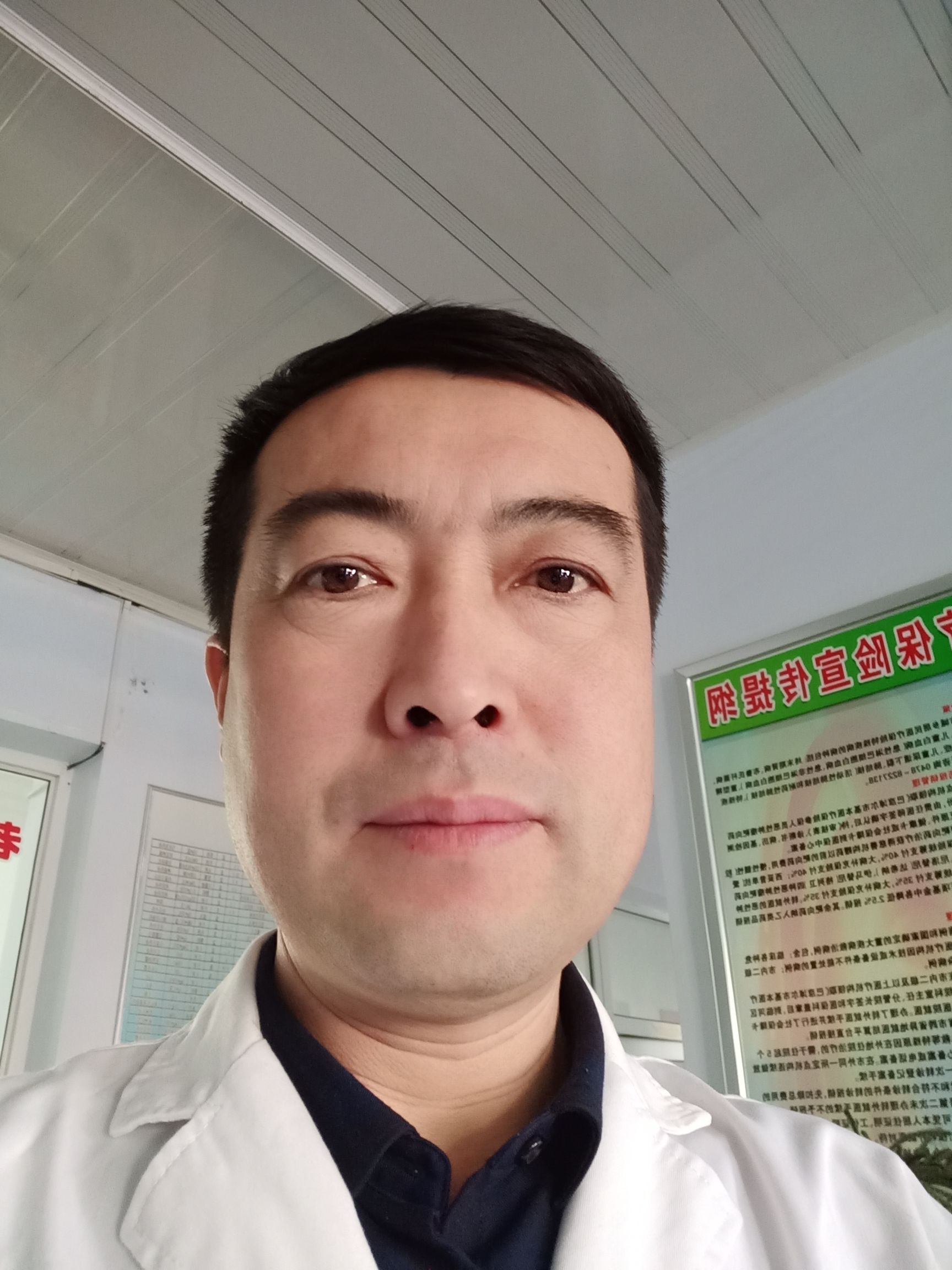 孙建国头像