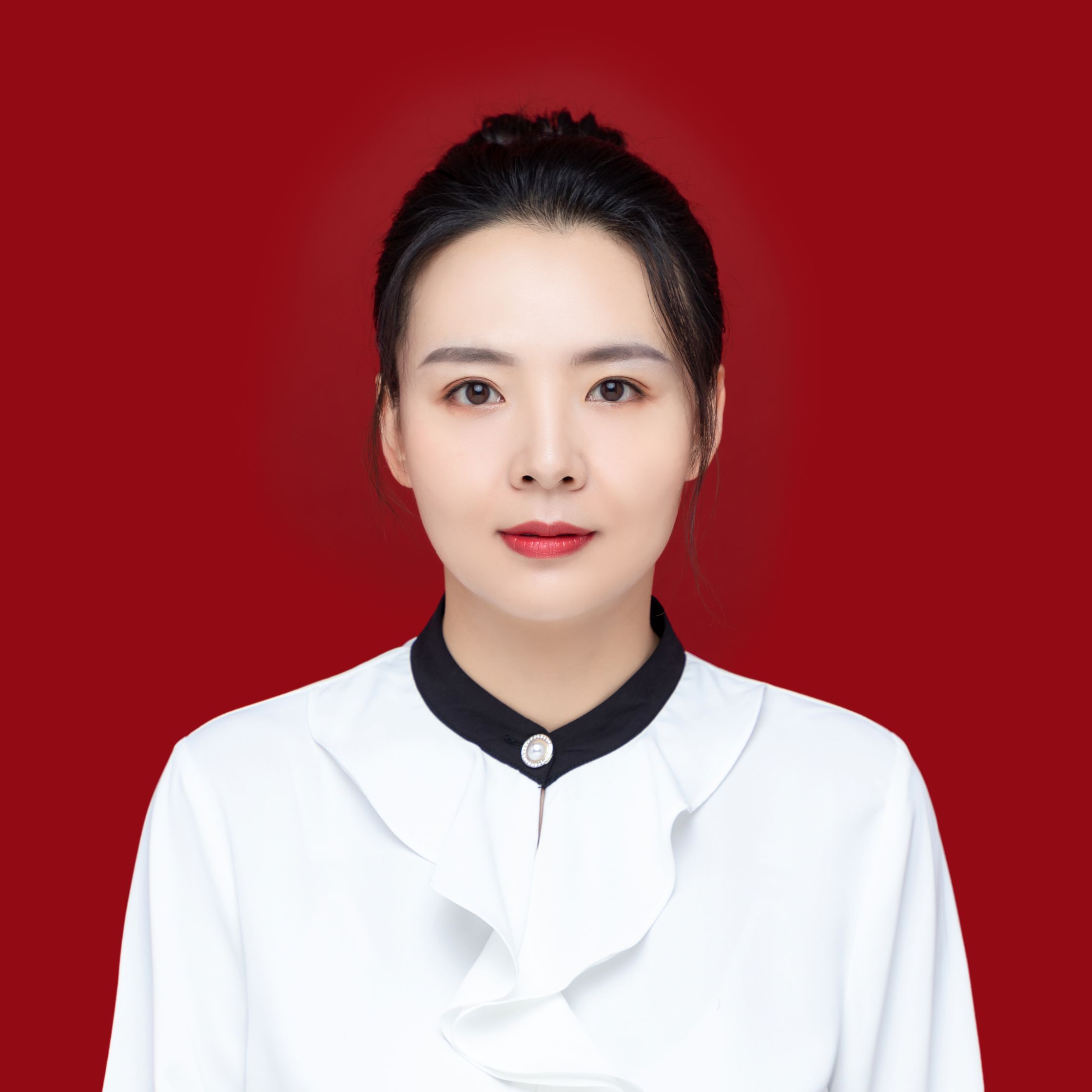 张瑾头像