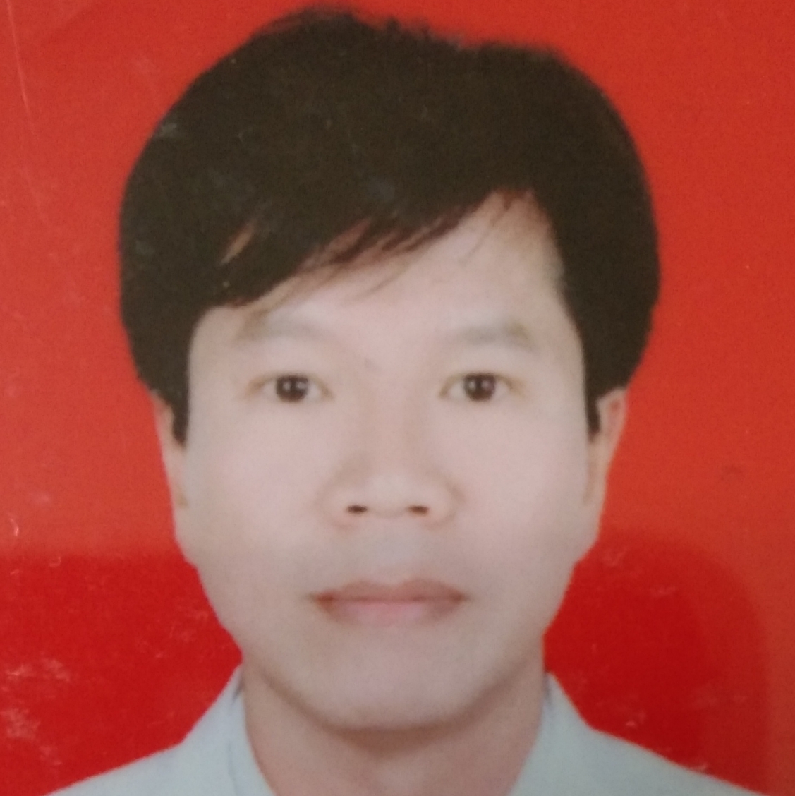 黄福荣头像
