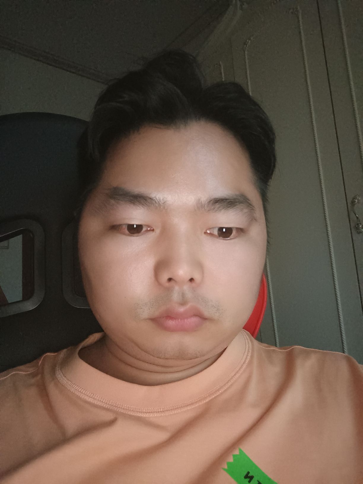 黄宏辉头像
