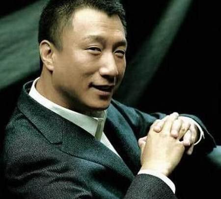 曹志龙头像